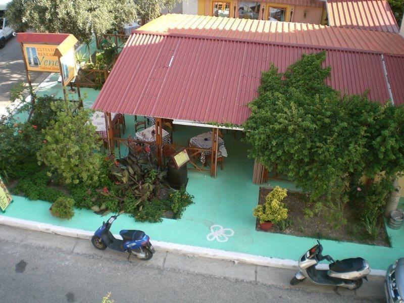 Hotel Venetia Ireo Exterior foto