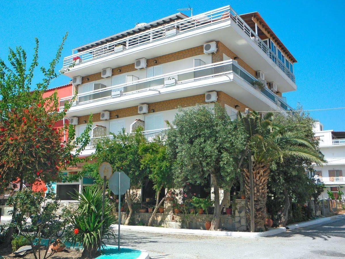 Hotel Venetia Ireo Exterior foto